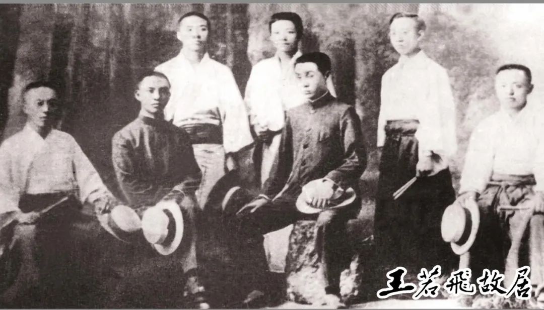 1651225534893316.jpg 1651225534893316.jpg